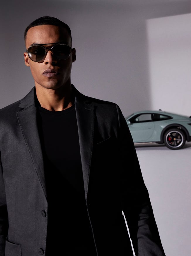 Shows Picture of PD_SS24_8972A eyewear_0651_lowRes_72dpi.jpg