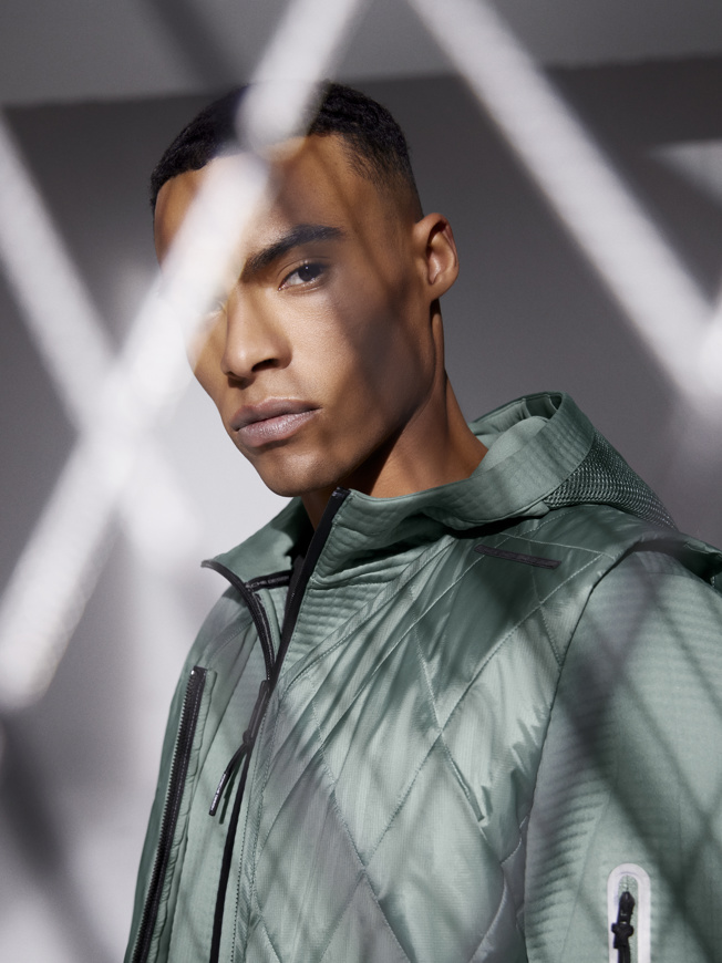 Shows Picture of PD_SS24_Sportswear_03_0377.jpg