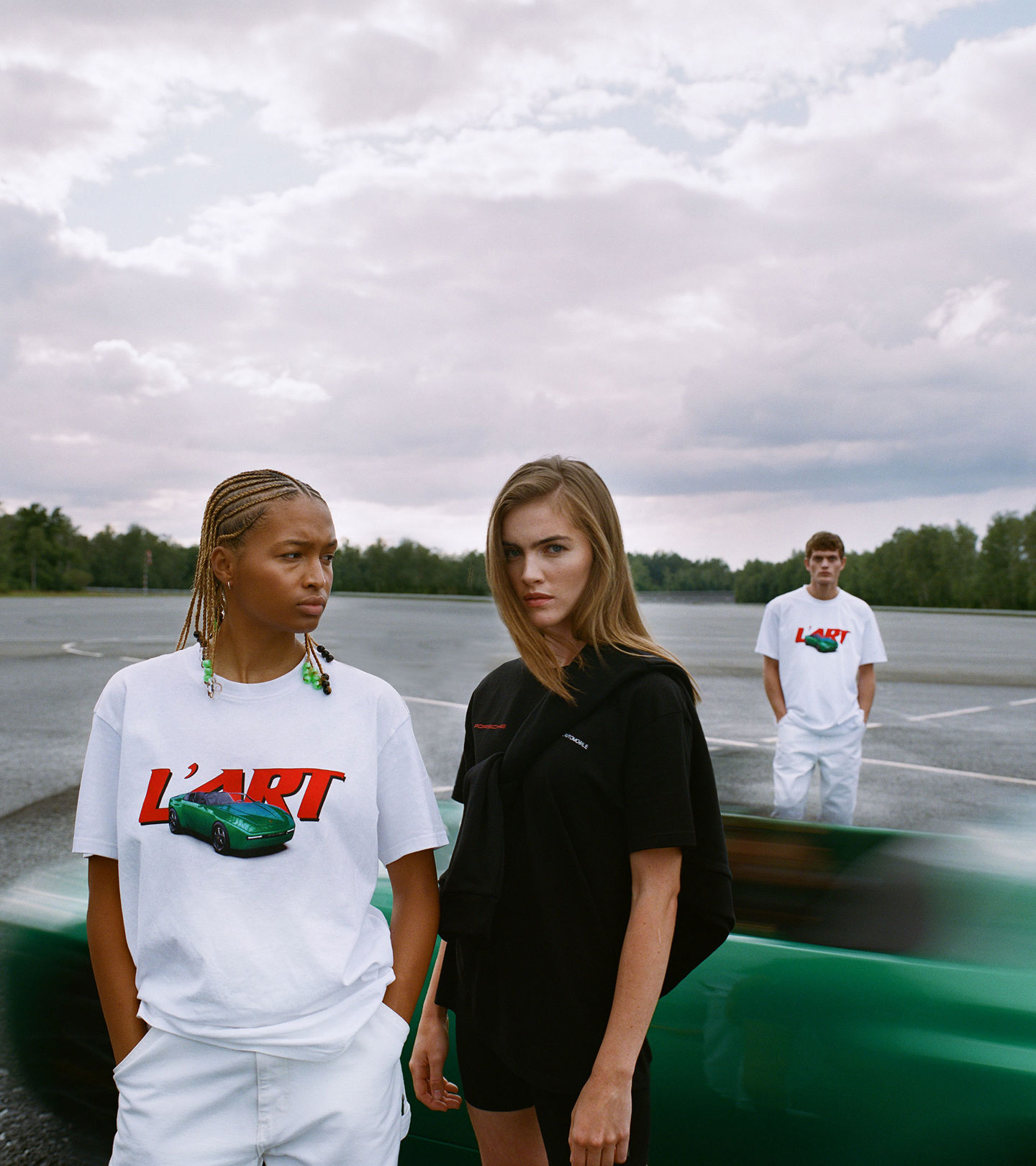 Front Near view of product with ean 