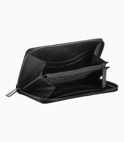 Front Near view of product with ean 