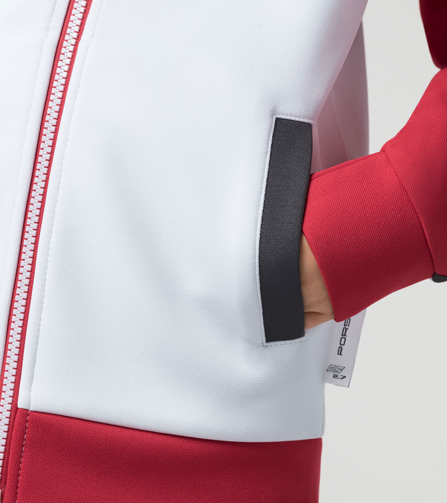 Front Wide view of product with ean 