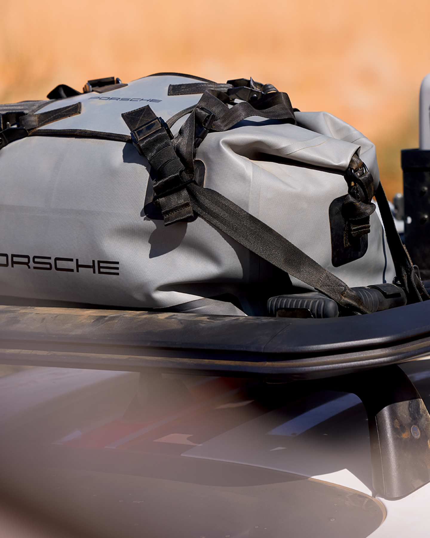 Shows Picture of Dakar_Luggage_Line.png