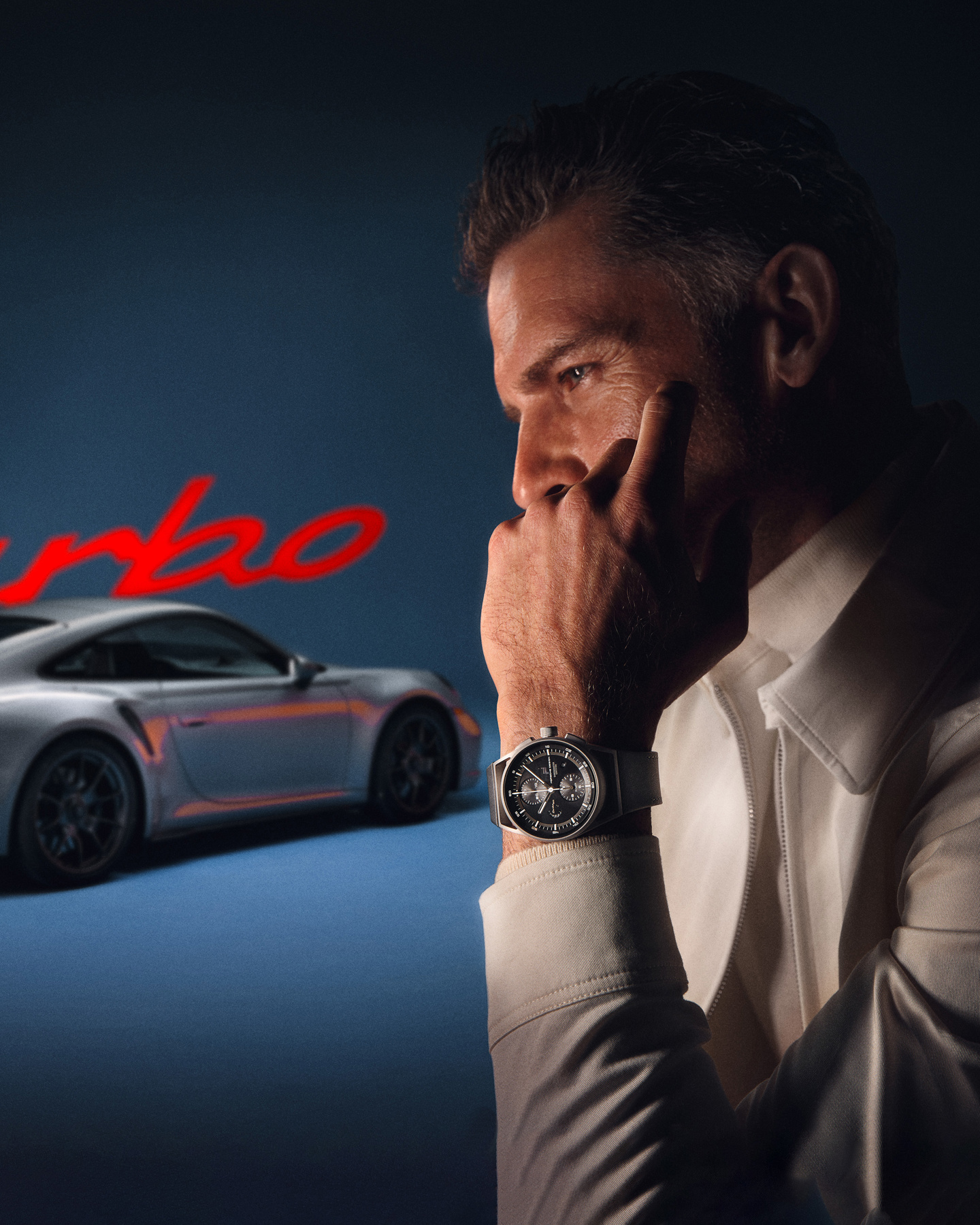 Shows Picture of pd-timepieces-man-watch-on-wrist-911-in-back-02.jpg